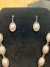 Load image into Gallery viewer, Silver-tone &amp; Pearl Set
