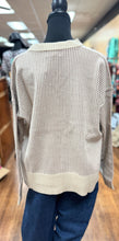 Load image into Gallery viewer, Hereford Highway Knit
