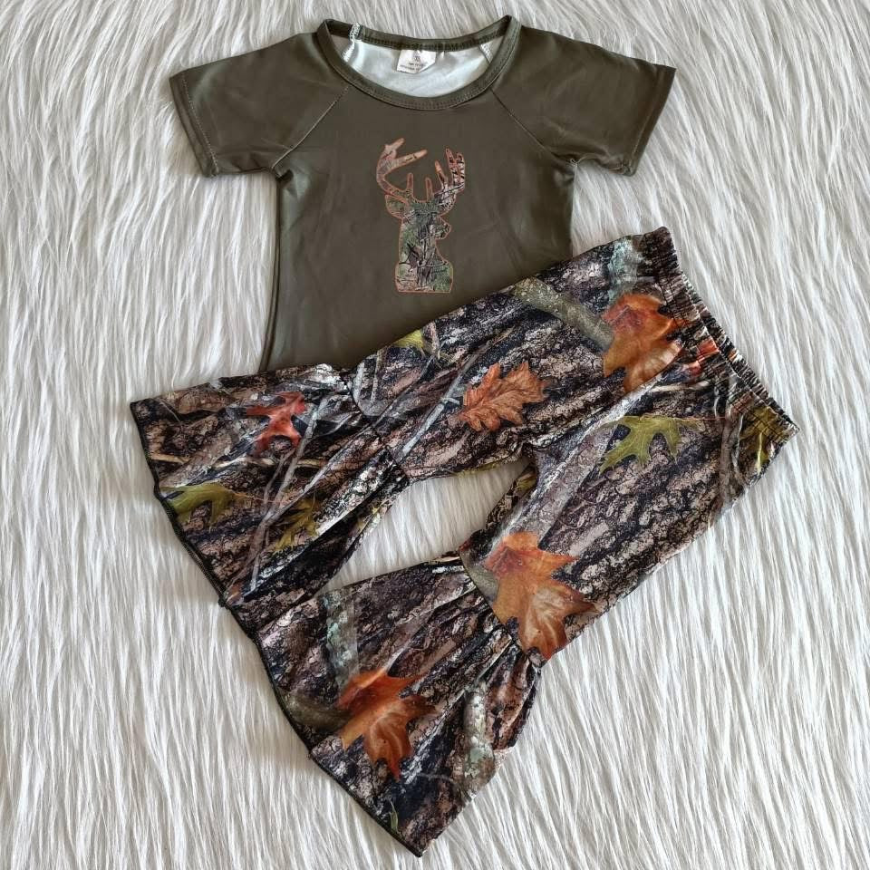 Girl’s Camo Bell Set
